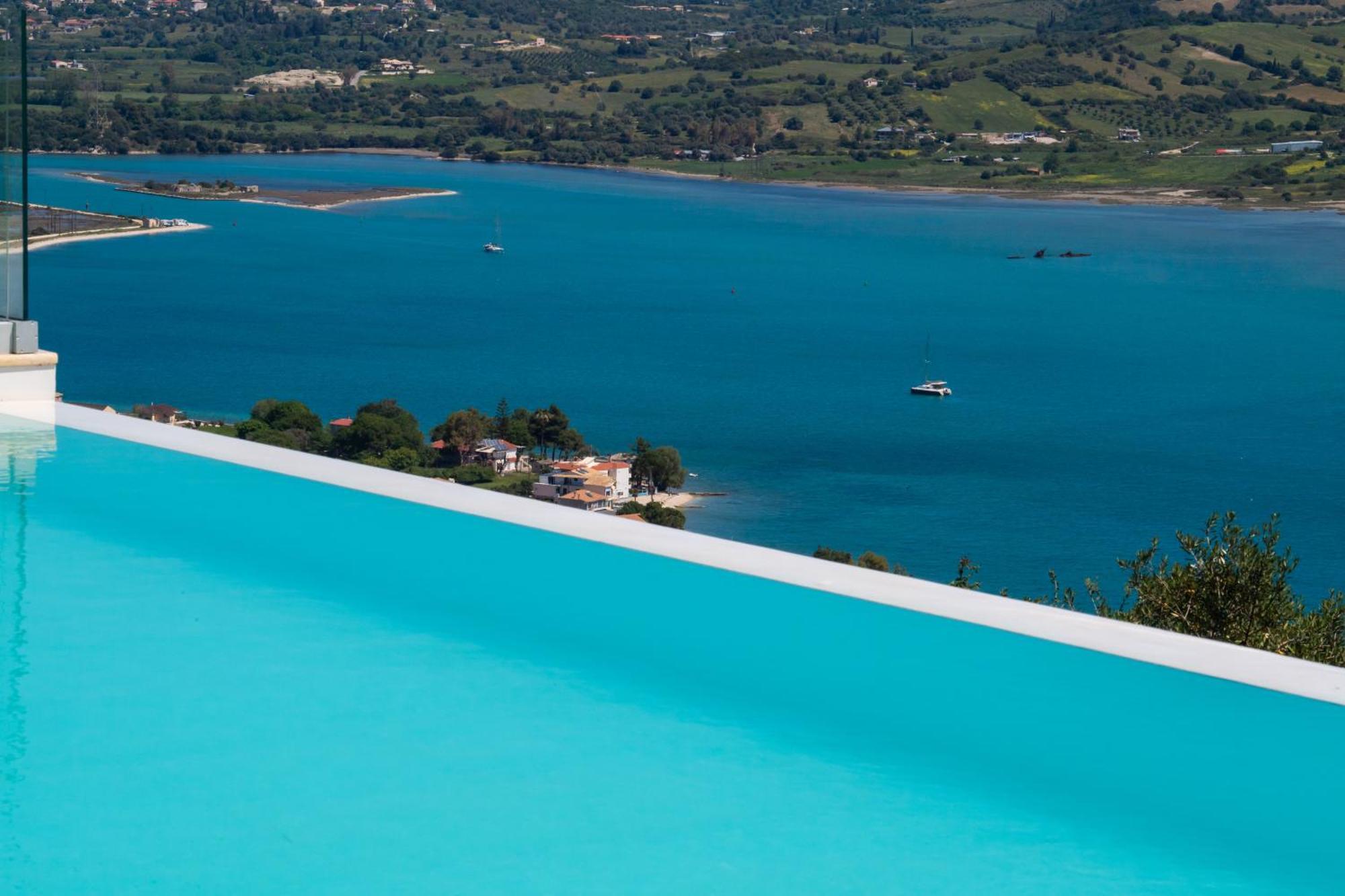 Highview Luxury Suites Katouna Екстер'єр фото